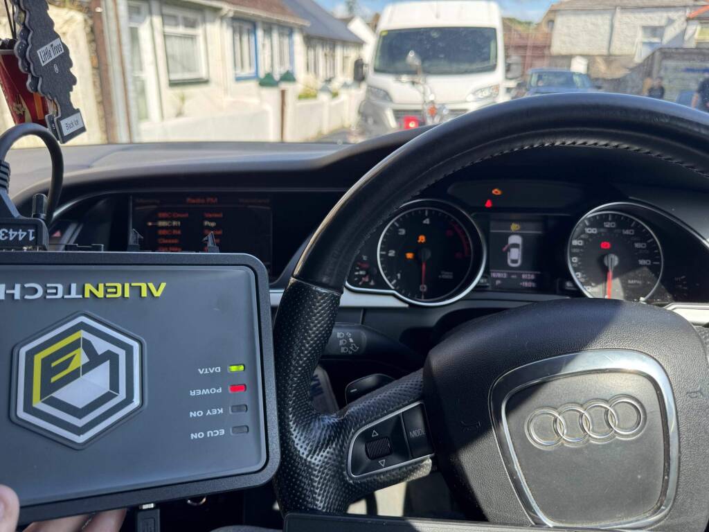 Audi A5 EGR and DPF delete in Tuckingmill Camborne by Kernowsport mobile ECU service