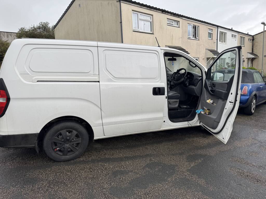 Hyundai iLoad van in Helston Cornwall after performance ECU remap by Kernowsport