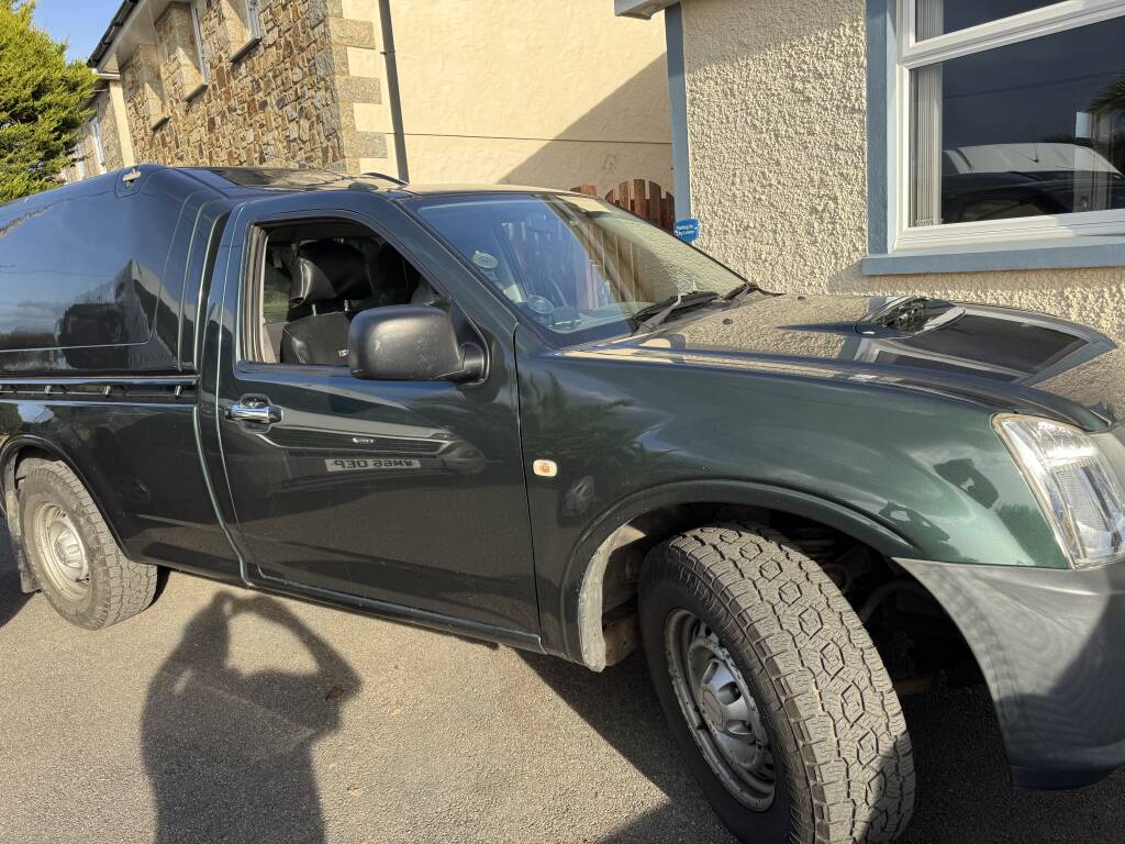 Isuzu Rodeo enjoying improved power on Cornish roads after remap