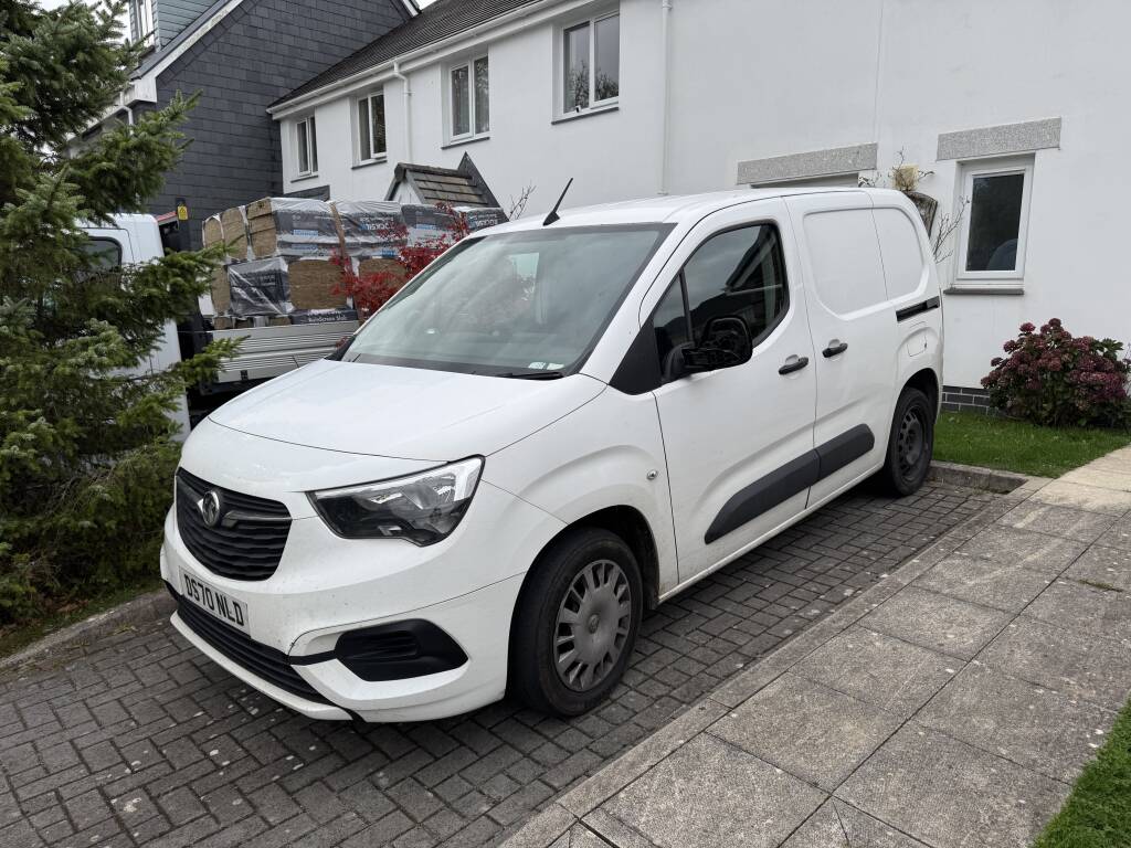 Adblue Countdown Fault Being Diagnosed on Vauxhall Combo 1.5d Using Professional Tuning Tools. - Kernowsport Performance Tuning AdBlue countdown fault being diagnosed on Vauxhall Combo 1.5D using professional tuning tools.