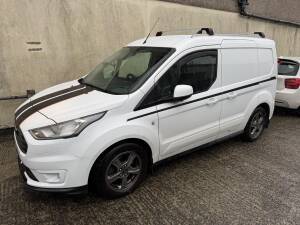 Ford Transit Connect 1.5D at Kernowsport in Redruth Cornwall for AdBlue and DPF repair.
