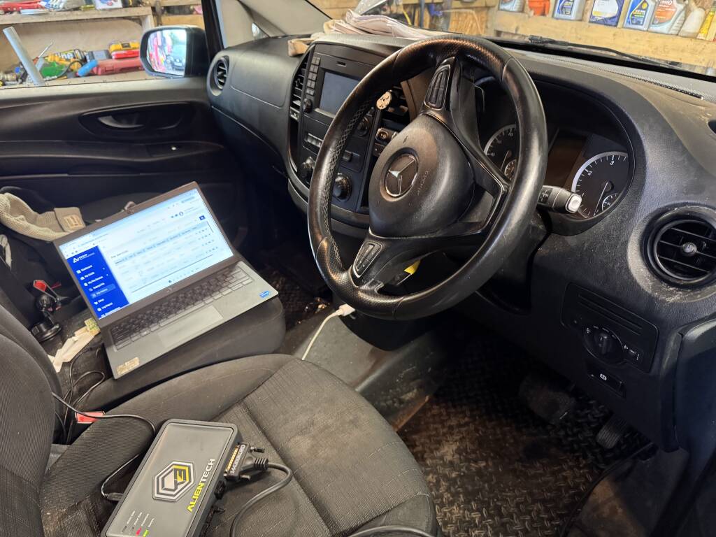 Ecu Tools Connected to Mercedes Vito During Dpf and Egr Software Correction - Kernowsport Performance Tuning ECU tools connected to Mercedes Vito during DPF and EGR software correction