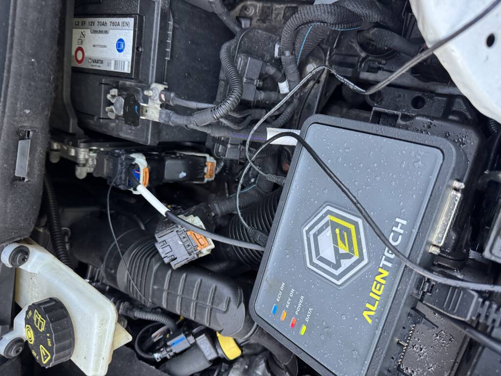 Specialist ECU lead connected to Citroën 1.5D engine for AdBlue delete