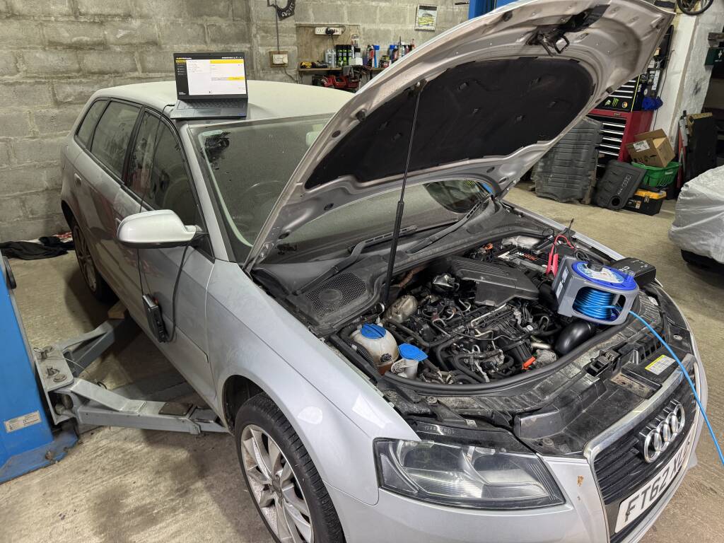 Kernowsport Performing Egr Delete Via Ecu Remap on Audi A3. - Kernowsport Performance Tuning Kernowsport performing EGR delete via ECU remap on Audi A3.